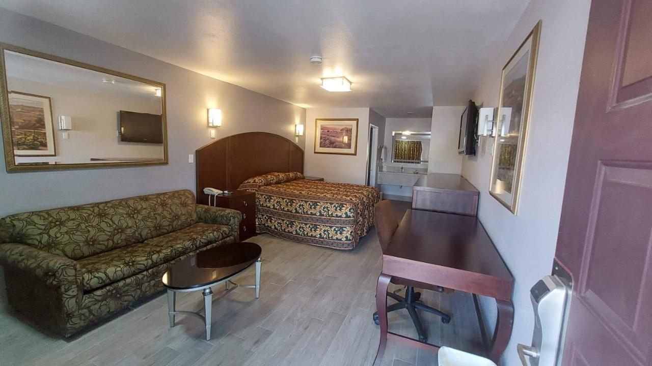 Regency Inn 노르코 외부 사진