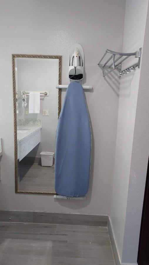Regency Inn 노르코 외부 사진
