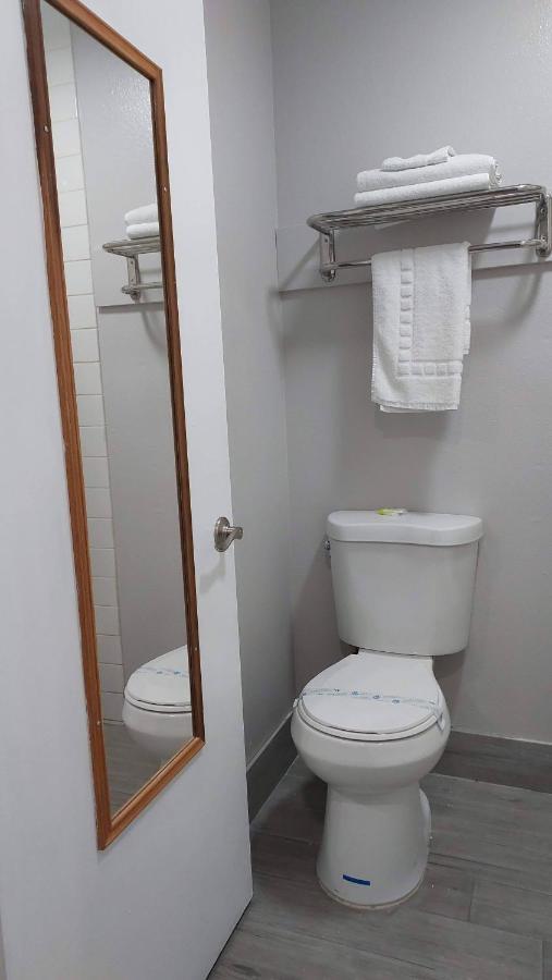 Regency Inn 노르코 외부 사진
